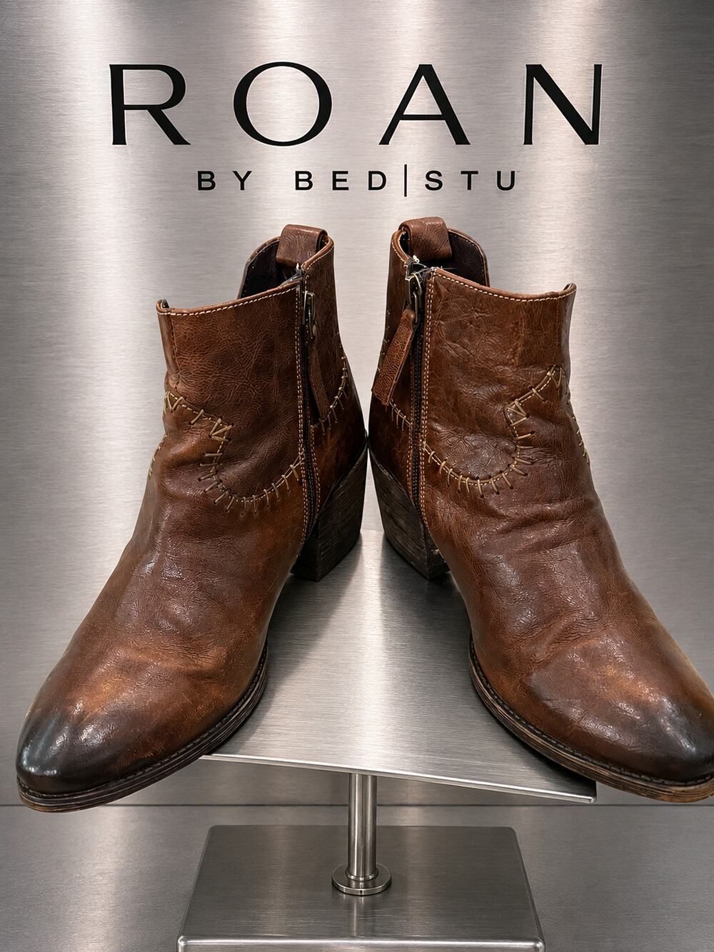 Roan by Bed Stu Harvest Dark Brown Leather Side Zip Ankle Boots Women’s 7.5